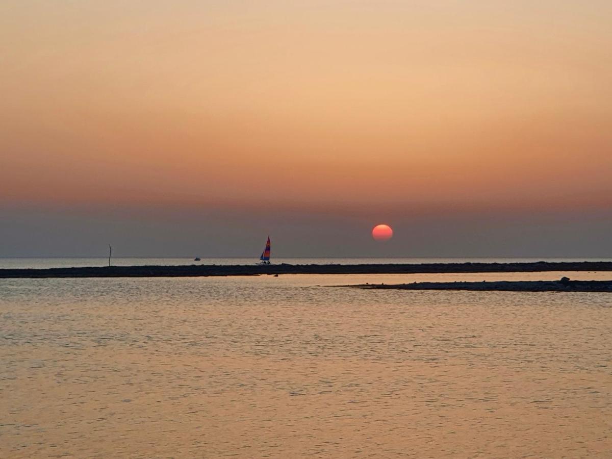 Da Casa Tiziana Hotell Porto Cesareo Exteriör bild