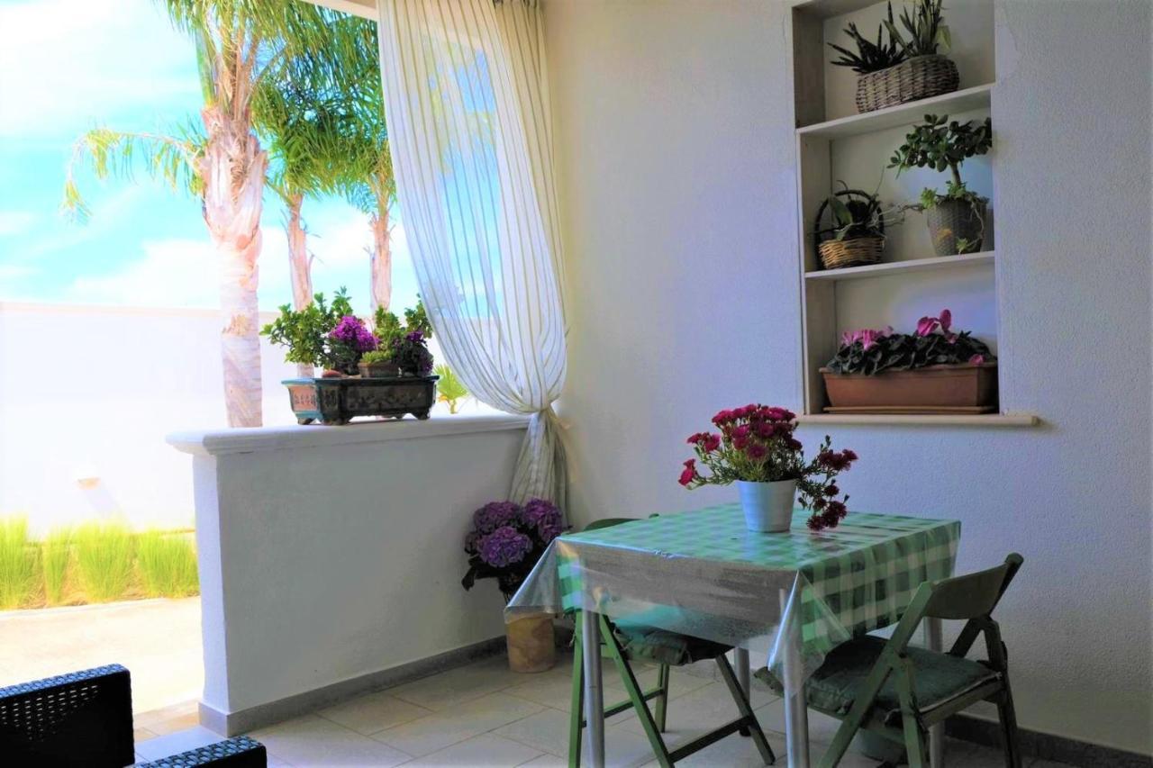 Da Casa Tiziana Hotell Porto Cesareo Exteriör bild